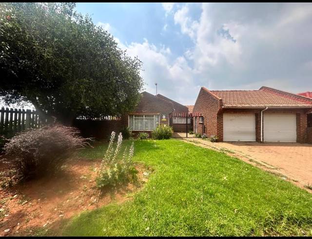 4 BEDROOM HOUSE FOR SALE IN BAKERTON